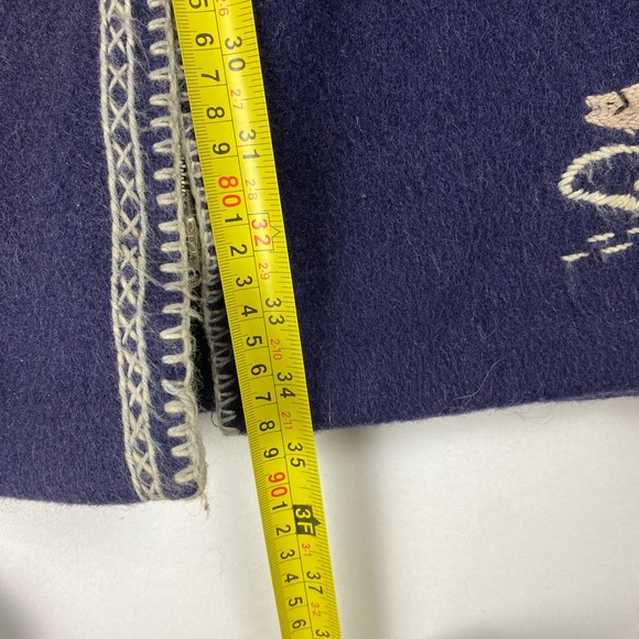 Vintage 1960s Inuit Wool and Fur Duffle Parka with Embroidered Animals - Sz M - Picture 15 of 16